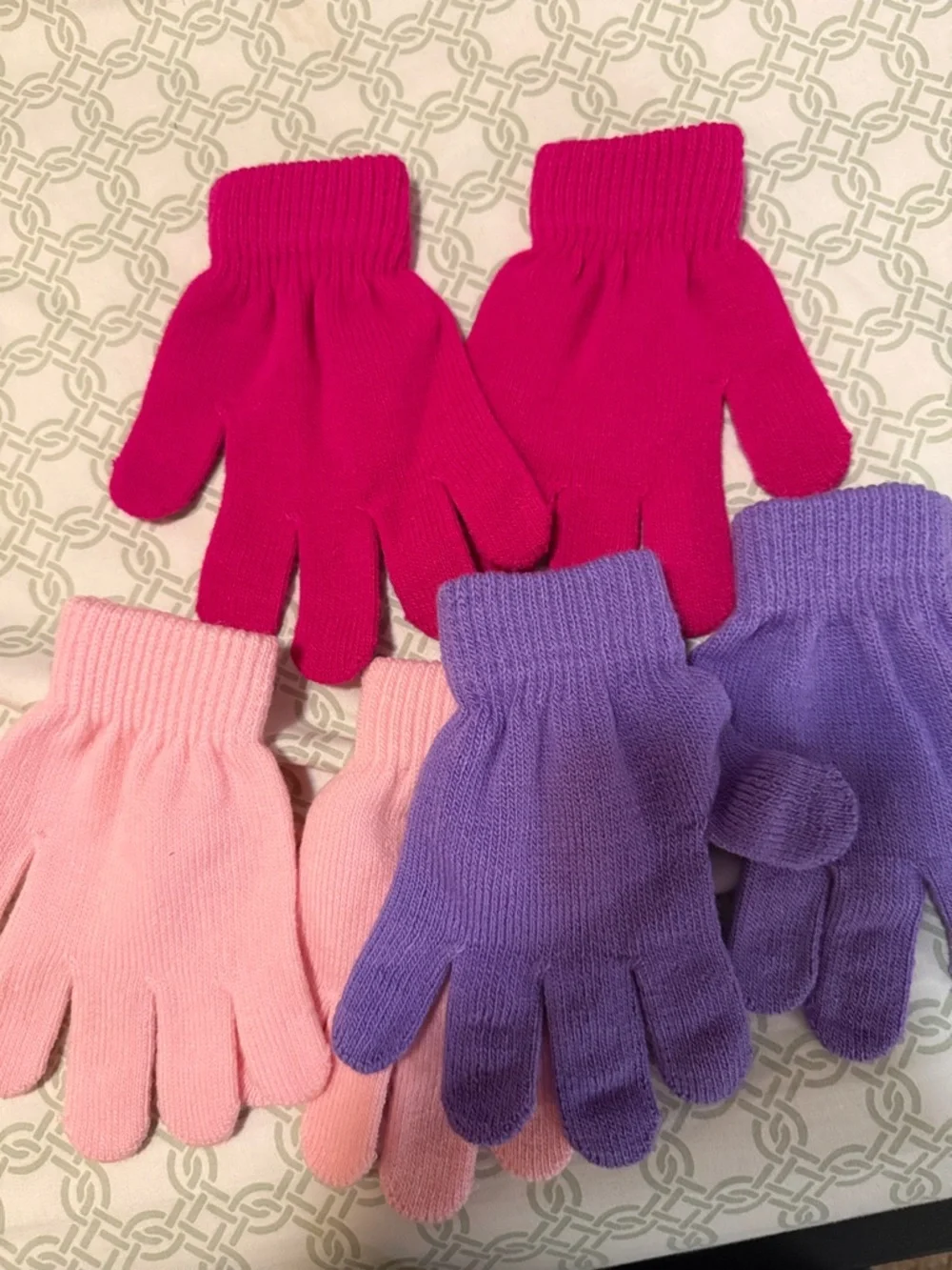 🏖️10 items for $20☀️ Kids Knit Gloves - Pink, Hot Pink, Purple - Pack of 3